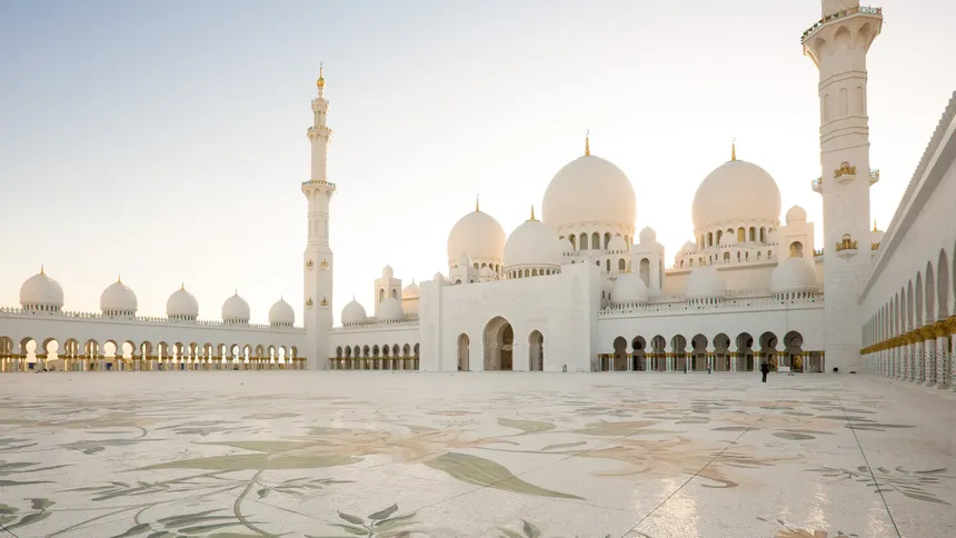 abu dhabi sheikh zayed grand mosque